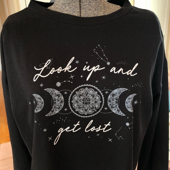 S & M NEW WITH TAGS FABULOUS BLACK CROP TOP! - Picture 2 of 8